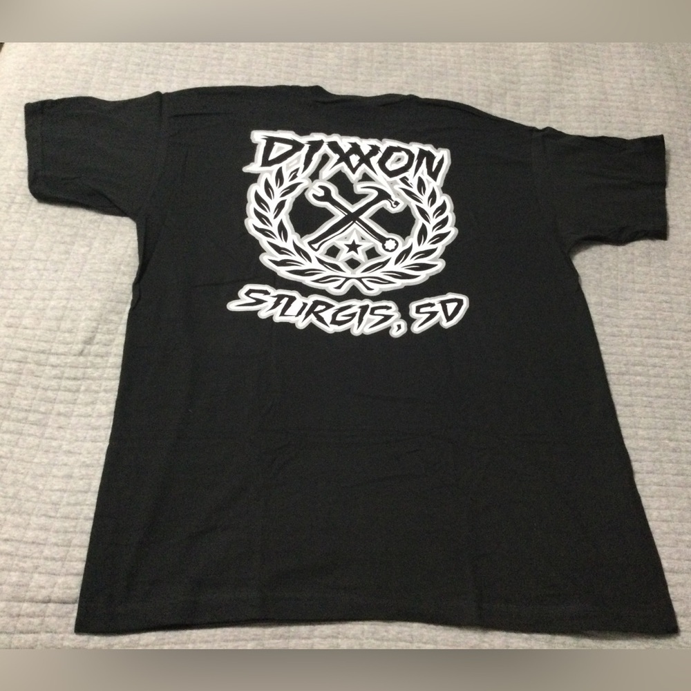 DIXXON Black Sturgis Gray Sketchy Crest Graphic Men’s T-Shirt